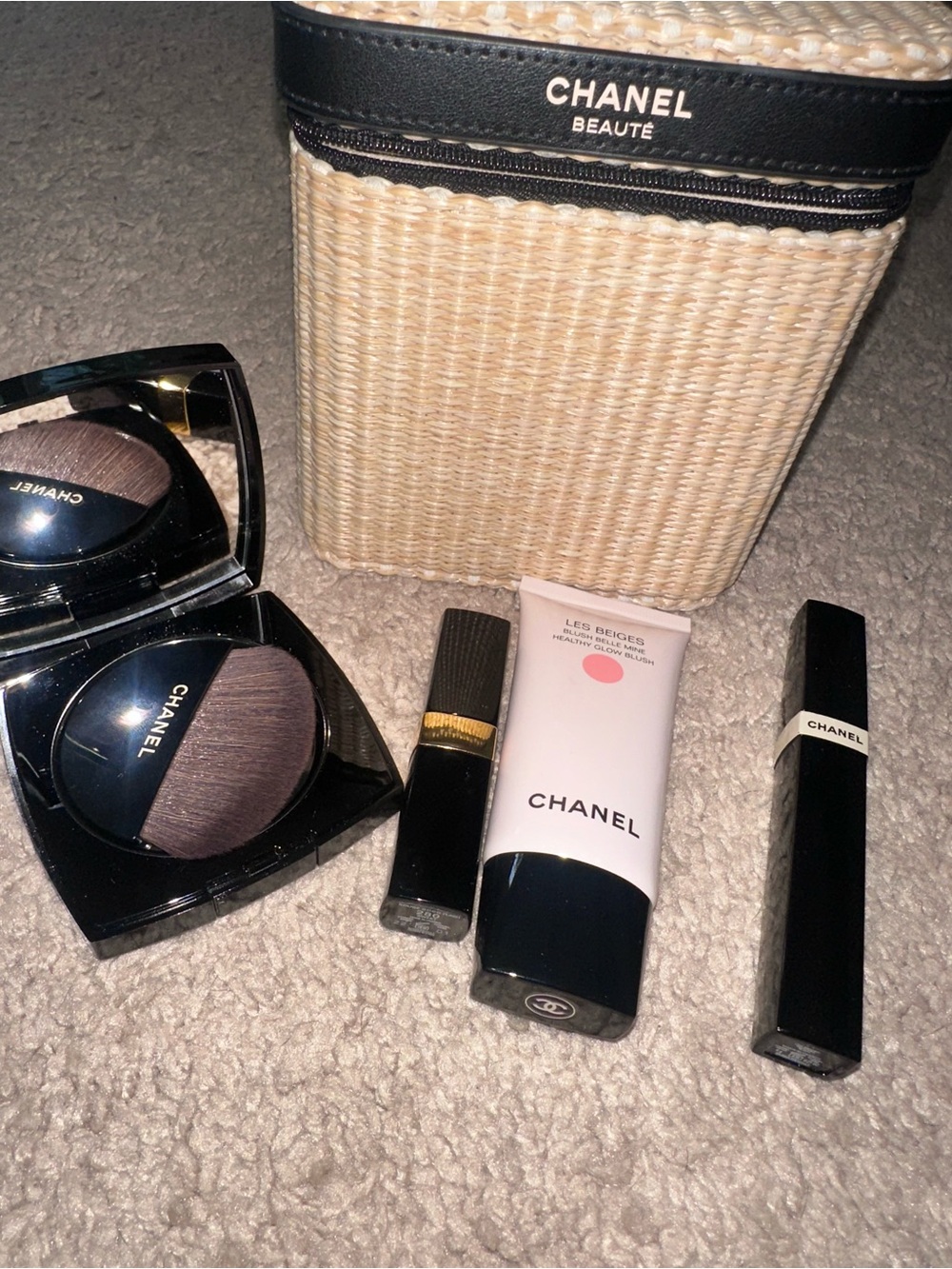 CHANEL Les Beiges summer essentials